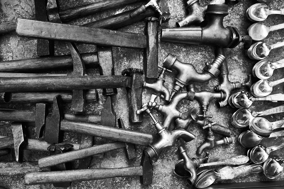 Gidez Reed El Rastro Flea Market Heavy Metal Print   Mono   Class A 20260211